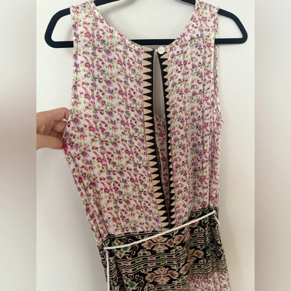 Anthropologie RAGA Ditsy Floral Lightweight Boho Romper Jumpsuit with Tie - Picture 10 of 17